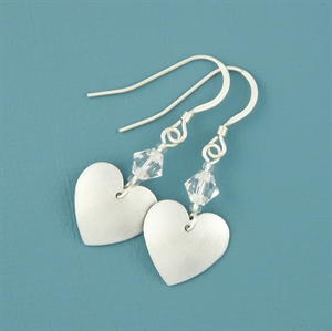 Picture of Aluminium Small Round Heart & Crystal Earrings JE15b-A