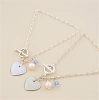 Picture of Bridal Round Heart Toggle Bracelet with Pearl