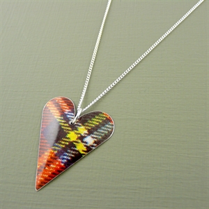 Picture of Tartan Medium Slim Heart Necklace