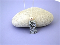 Picture of Grey Chambray Rectangle & Pearl Necklace