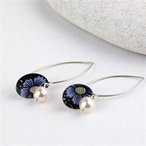 Picture of Midnight Floral Oval & Pearl Earrings JE-47MF