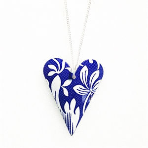 Picture of Italian Blue Medium Slim Heart Necklace JS7