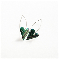 Picture of Green Tartan Medium Heart Earrings JE16